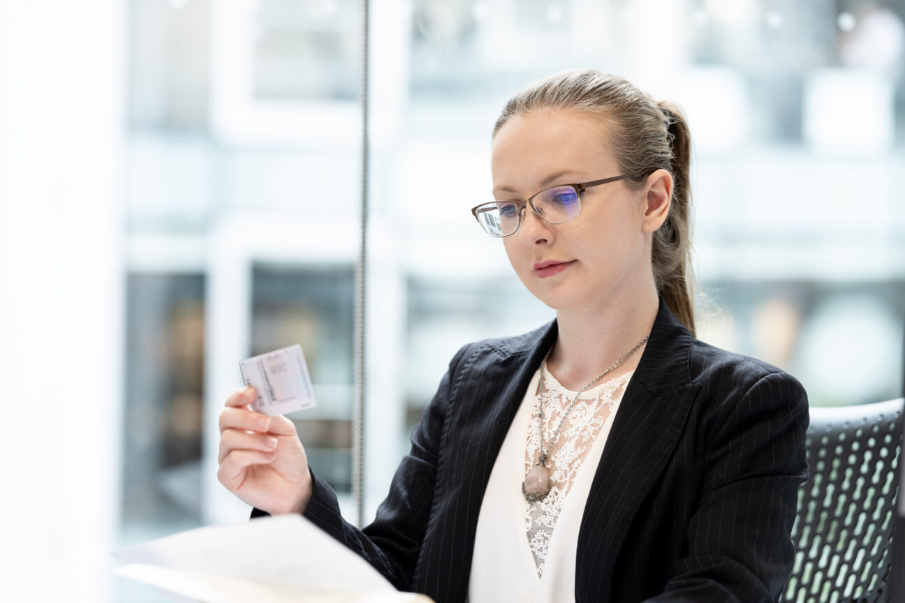 Verifica Identità Directors e PSC per Società UK – Scadenza Novembre 2025